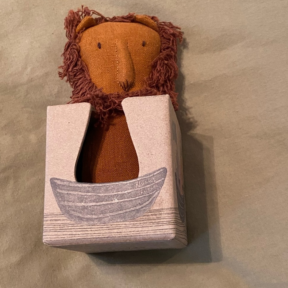 Maileg Lion Rattle - Picture 2 of 7